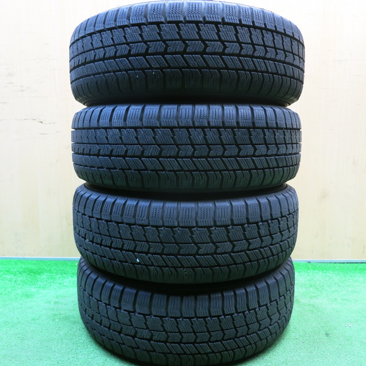 超バリ溝!23年!ほぼ10分★スタッドレス 165/65R13 グッドイヤー アイスナビ8 スチール ホイール 13インチ PCD 100 114.3/4H マルチ★5122104HAス