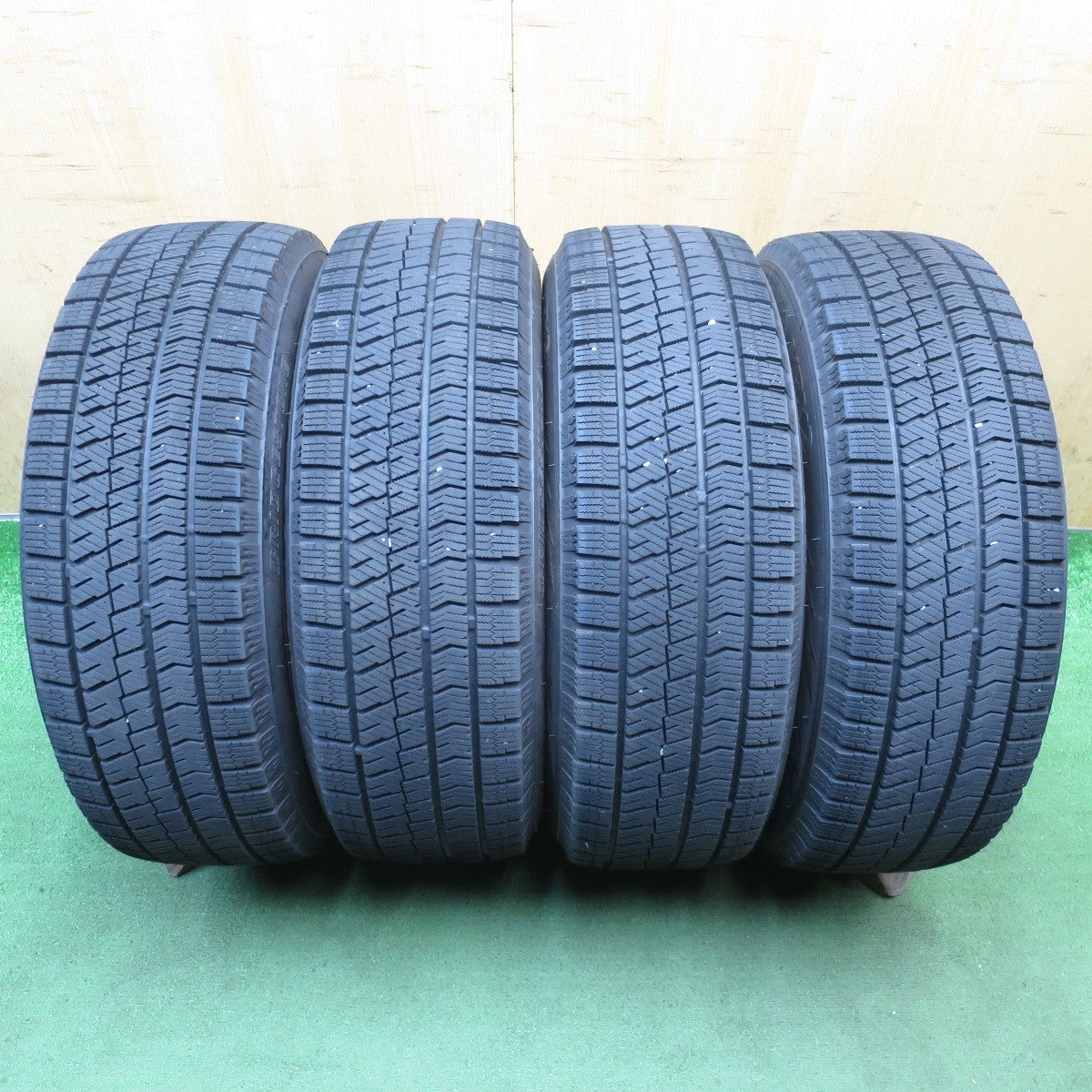 バリ溝!22年!キレイ!9分◎スタッドレス 205/65R16 ブリヂストン ブリザック VRX2 MANARAY SPORT マナレイ スポーツ 16インチ PCD114.3/5H◎6092903NJス