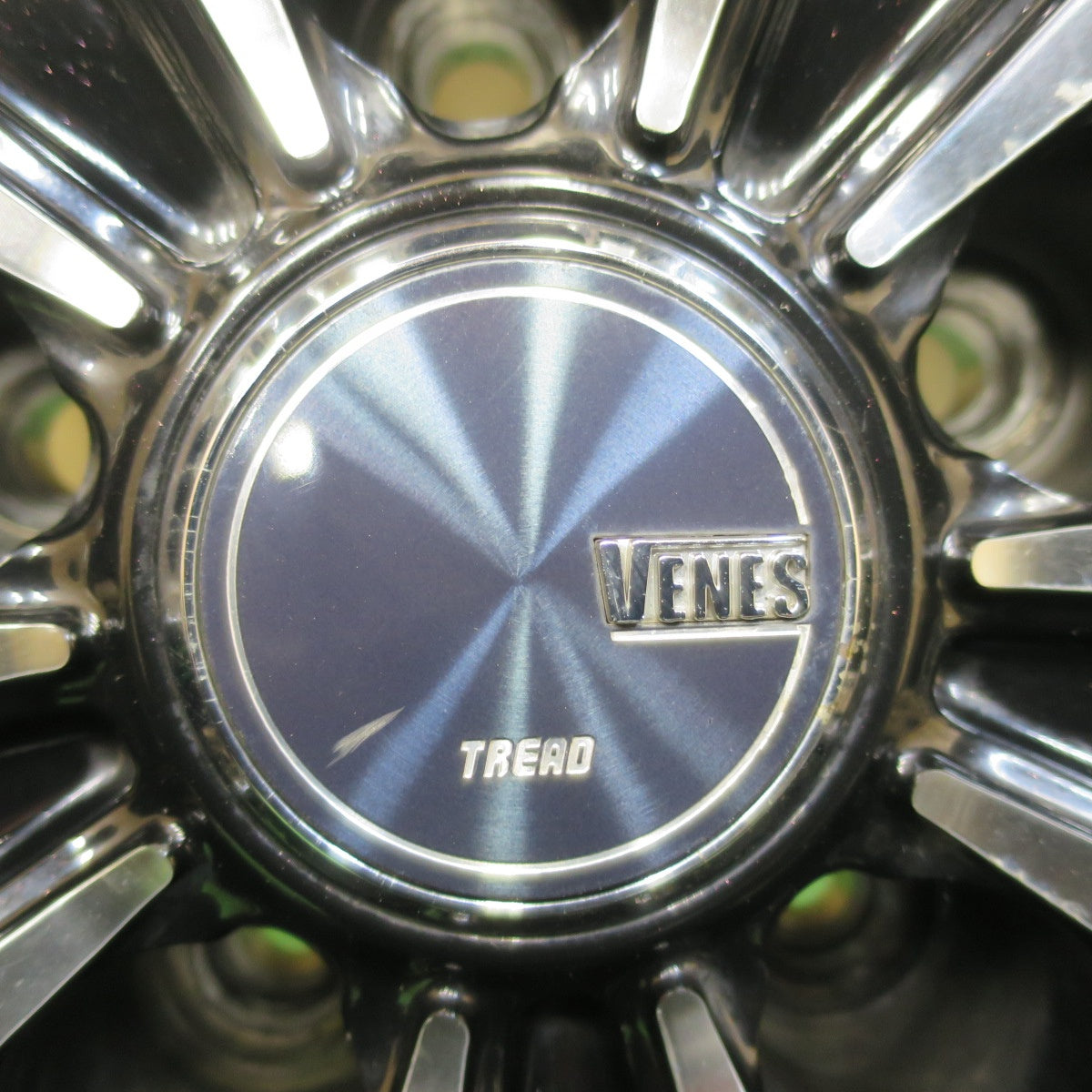 バリ溝!24年!9.5分★225/65R17 ファルケン ZIEX ZE914 VENES TREAD ヴェネス トレッド 17インチ PCD114.3/5H★5042605イノ