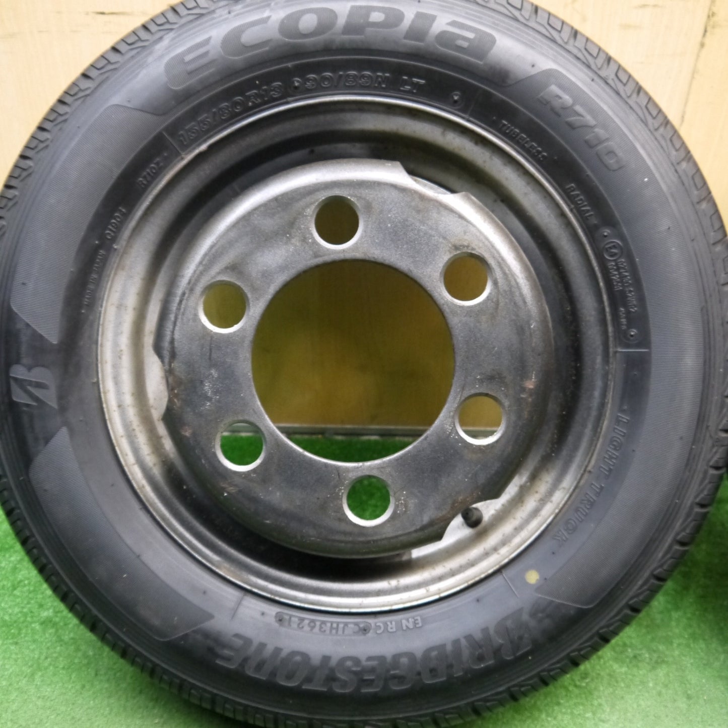 バリ溝!21年!9.5分以上★トラック 155/80R13 90/89N ブリヂストン エコピア R710 スチール ホイール 13インチ PCD170/6H★5070401Hノ