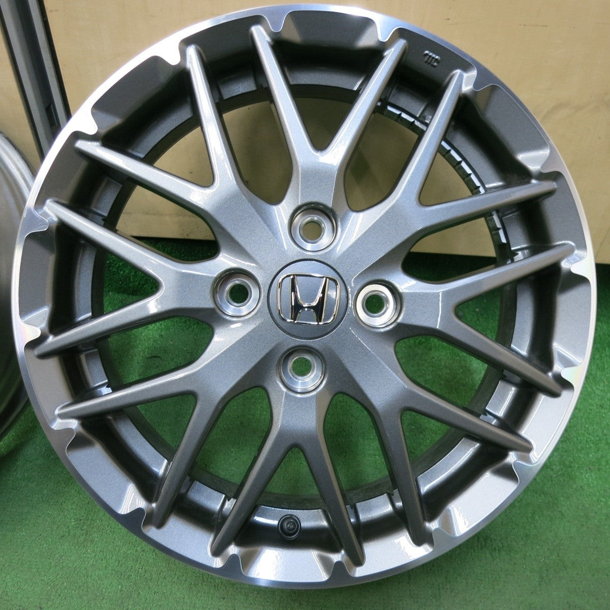 新車外し★ホンダ N-BOX カスタム 純正 ホイール 15インチ 15×4.5J NBOX Nボックス PCD100/4H★5032502SYホ