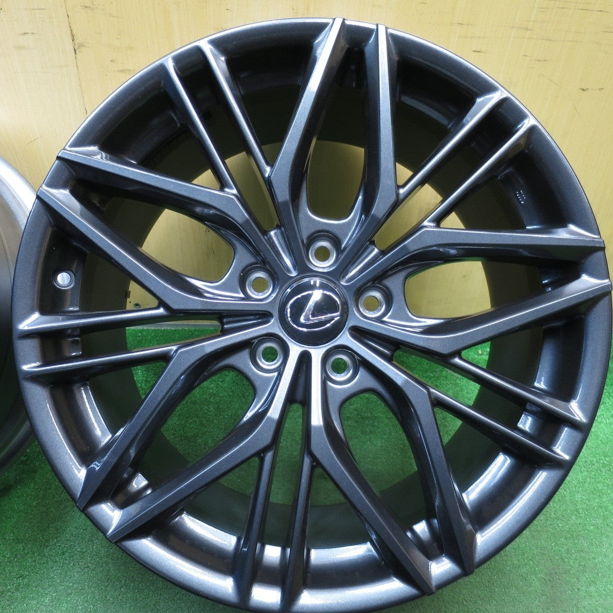 新車外し★レクサス IS Fスポーツ パフォーマンス 純正 ホイール 19インチ 19×8.5J 19×9.5J PCD114.3/5H★4101102NJホ