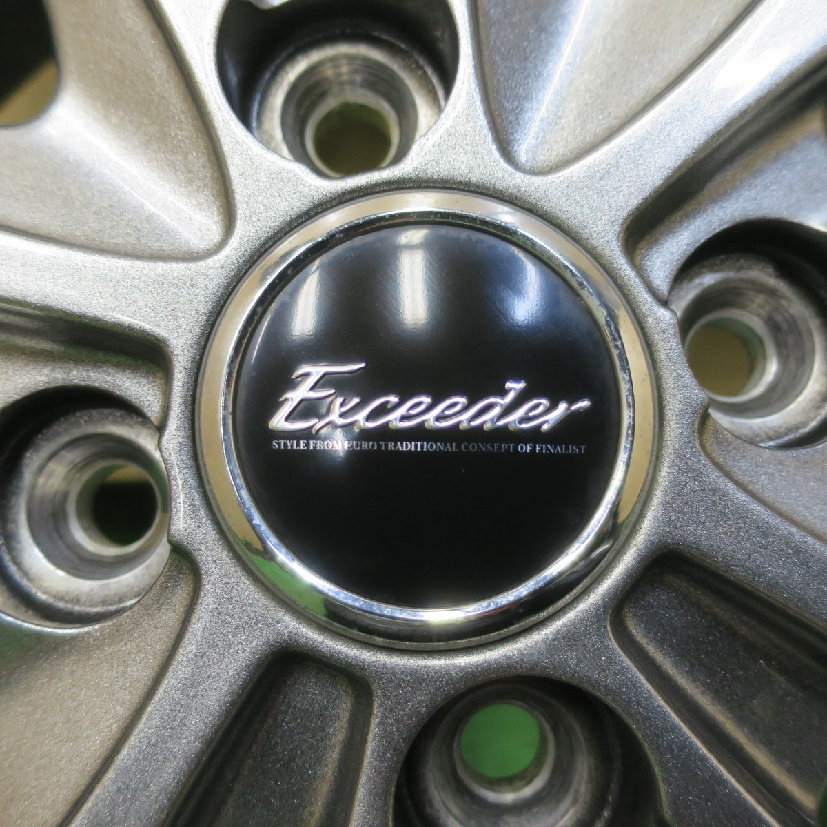 バリ溝!23年!キレイ!9分★スタッドレス 155/65R14 ブリヂストン ブリザック VRX2 Exceeder エクシーダー 14インチ PCD100/4H★5090906イス