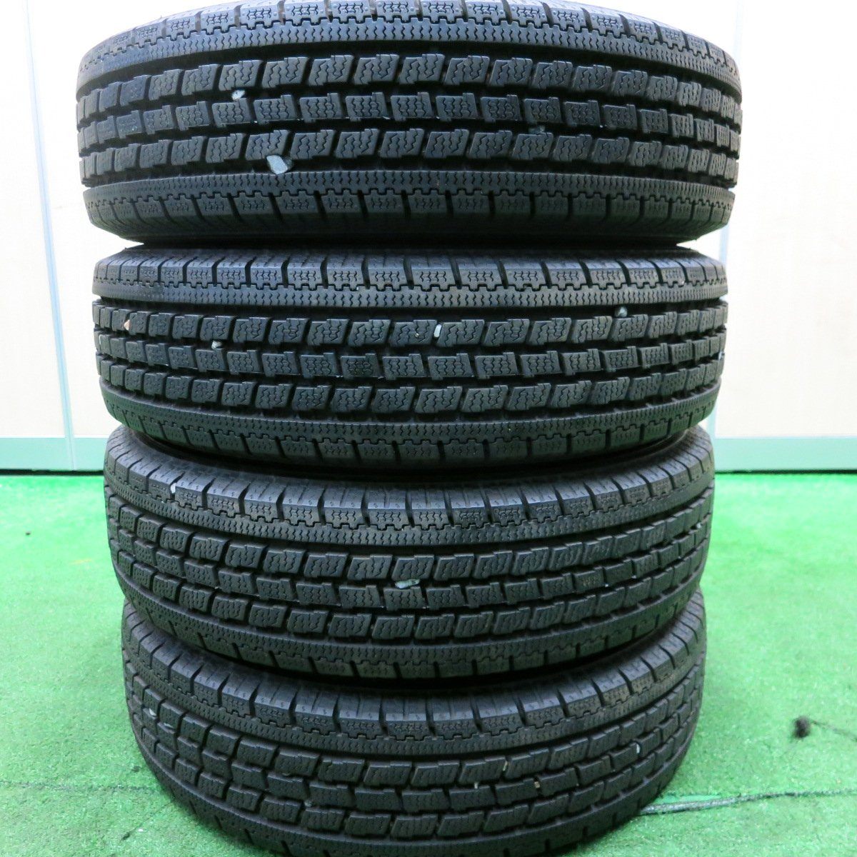 4本価格★ボンゴ純正 145R12LT 6PR スタッドレス トーヨー デルベックス 934 スチール ホイール 12インチ★3102005HAス