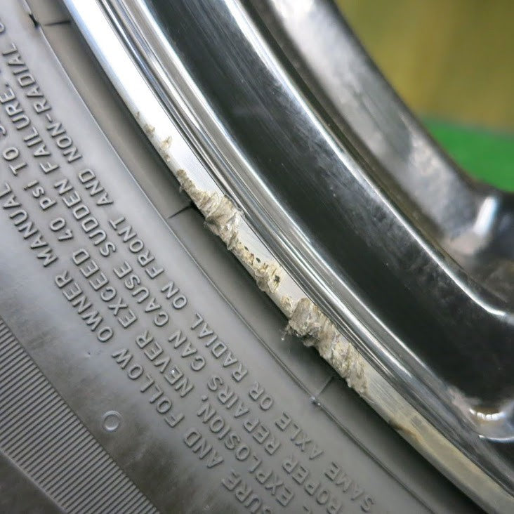バリ溝!22年!キレイ!9分★ボルボ 等 EURO AFG 235/55R18 スタッドレス ピレリ アイスゼロ アシンメトリコ 18インチ PCD108/5H★5051204AKス