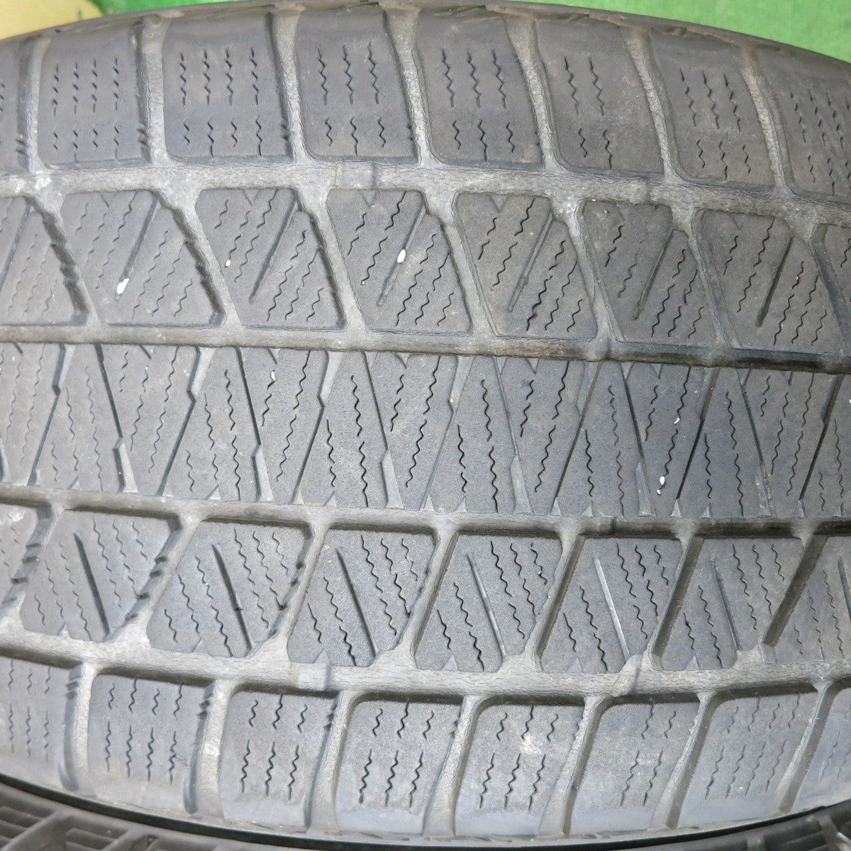 キレイ★レクサス LX 等 285/50R20 スタッドレス ブリヂストン ブリザック DM-V3 Delmore デルモア 20インチ PCD150/5H★5091405HAス
