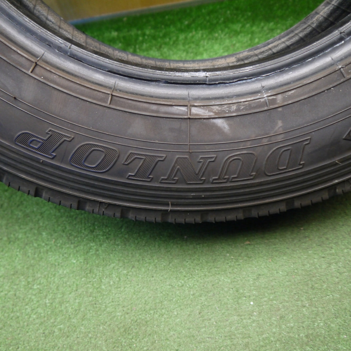 2本価格!24年★小型 トラック バス 175/75R15 103/101N ダンロップ エナセーブ SPLT 50 M タイヤ 15インチ★6032403Hノタ
