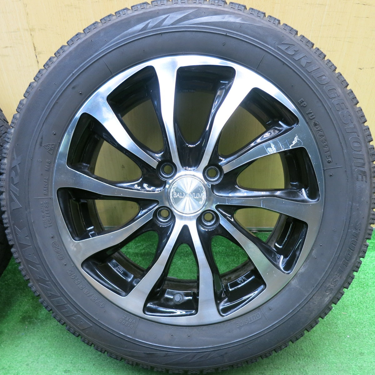 バリ溝!8.5分★スタッドレス 175/65R15 ブリヂストン ブリザック VRX BALMINUM バルミナ 15インチ PCD100/4H★5052002TNス