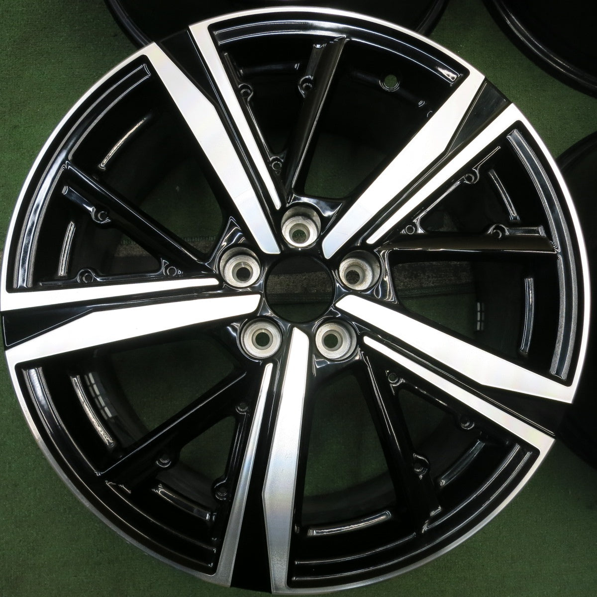 キレイ★プジョー 308 GT 純正 ホイール 18インチ 18×8J PCD108/5H★5092501HAホ