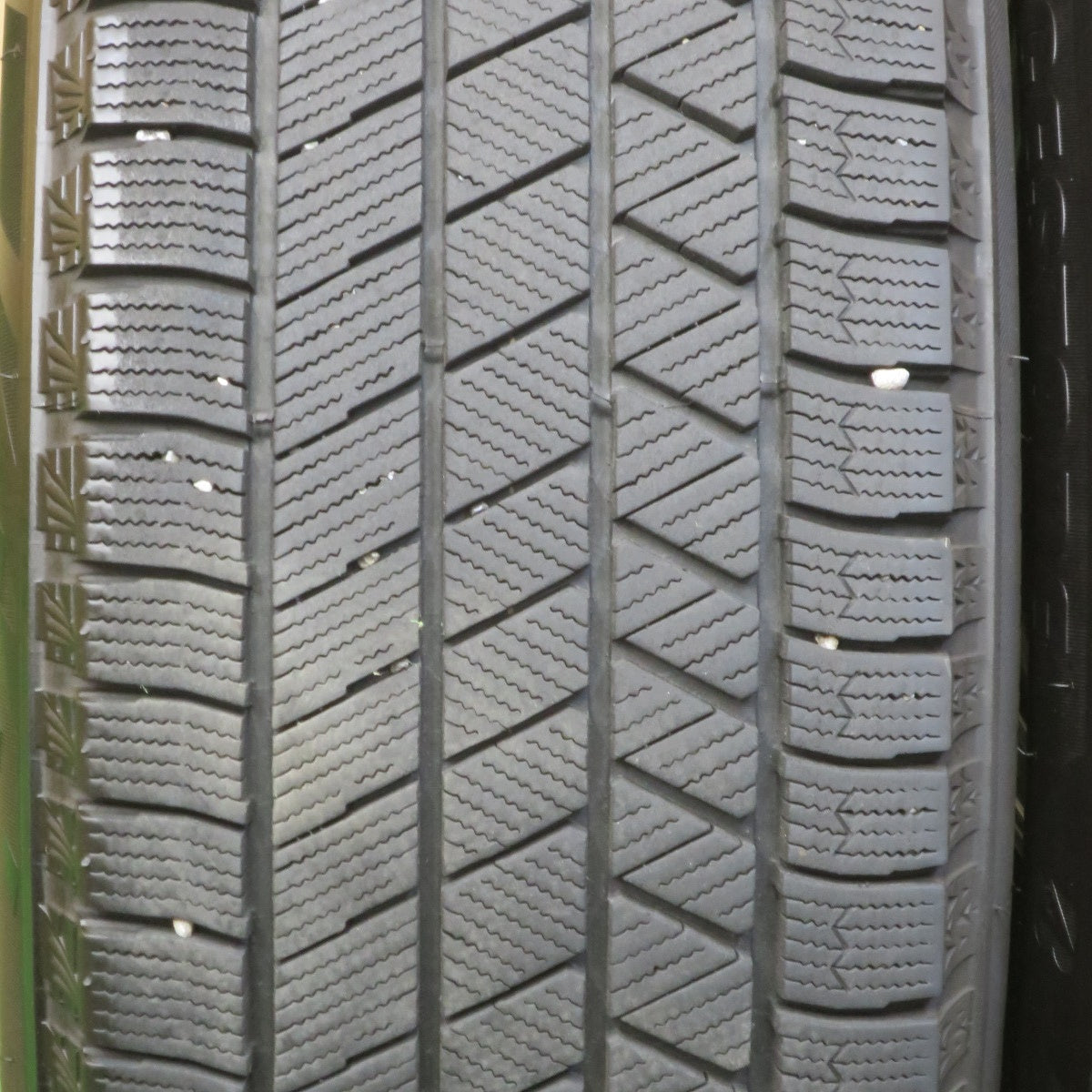バリ溝!22年!キレイ!9.5分★スタッドレス 205/65R16 ブリヂストン ブリザック VRX3 TOPRUN トップラン 16インチ PCD114.3/5H★5092503TTス