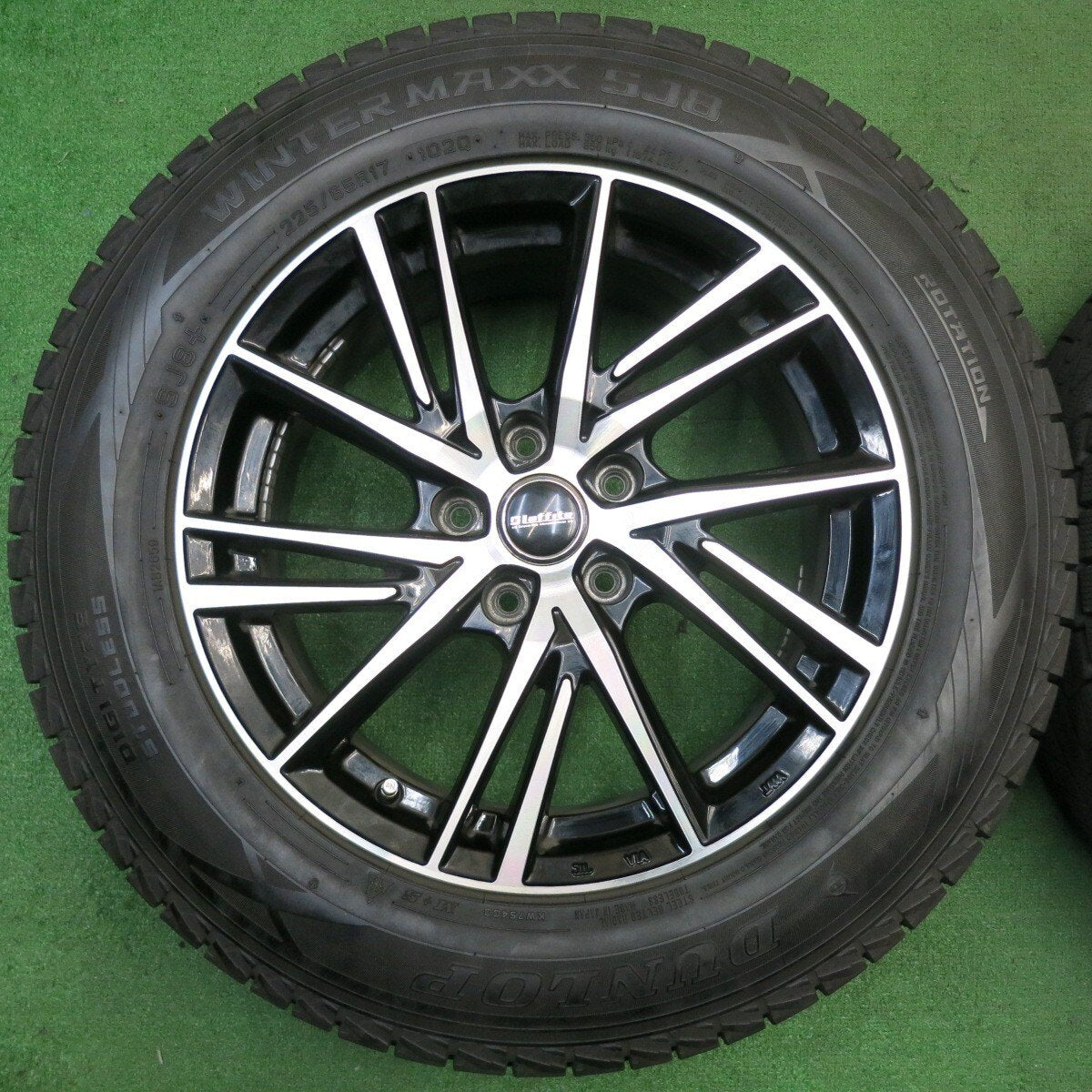 バリ溝!21年!キレイ!9.5分★スタッドレス 225/65R17 ダンロップ ウインターマックス SJ8 SJ8+ Laffite ラフィット 17インチ PCD114.3/5H★5032501NJス