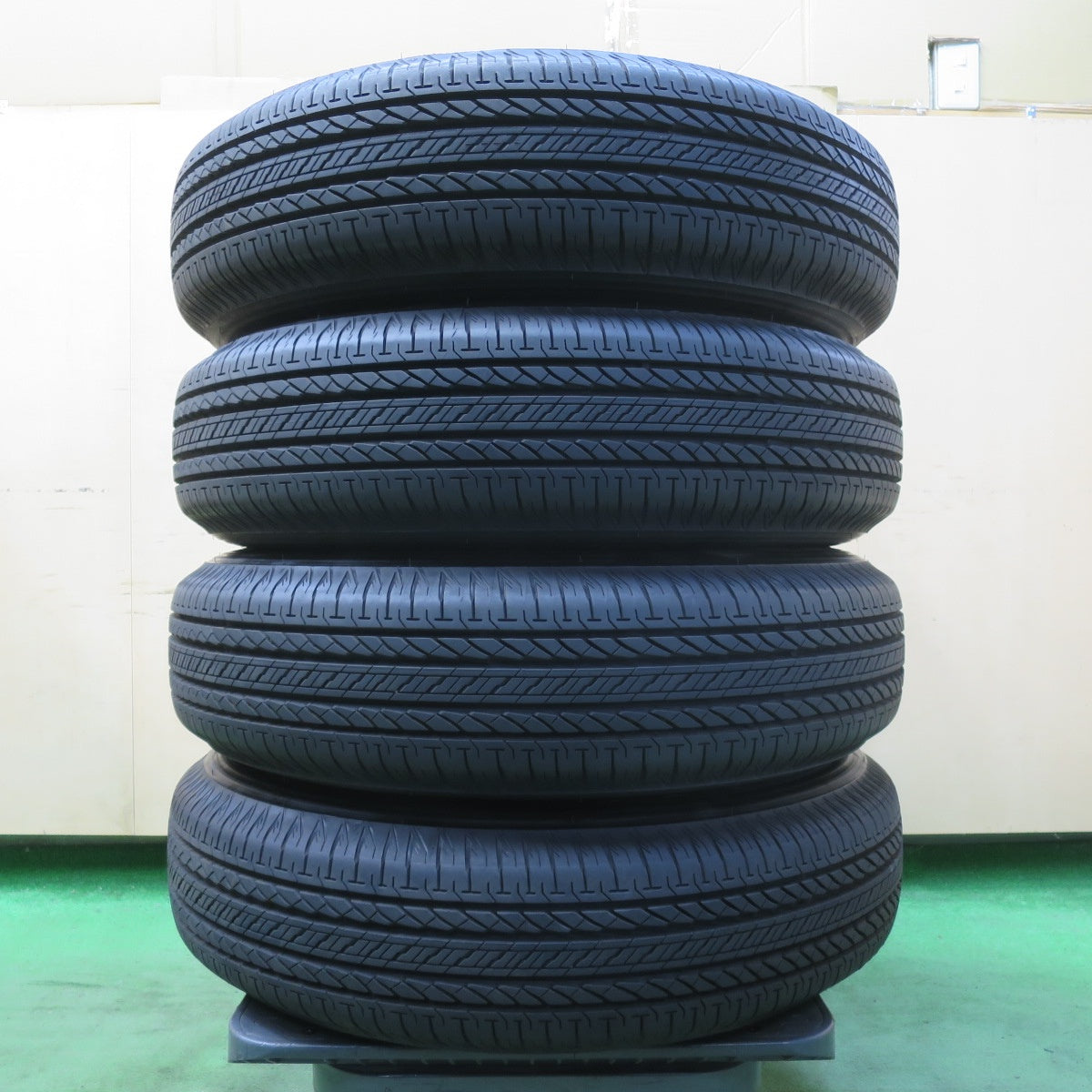 新車外し!24年★スズキ JB64W ジムニー 純正 175/80R16 ブリヂストン デューラー H/L 852 DUELER 16インチ PCD139.7/5H★5052612イノ