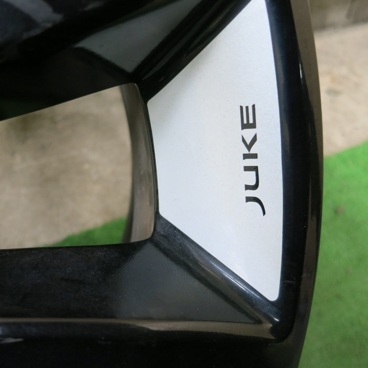 1本価格★日産 ジューク 純正 ホイール 17インチ 17×7J JUKE PCD114.3/5H★5041502ナホ