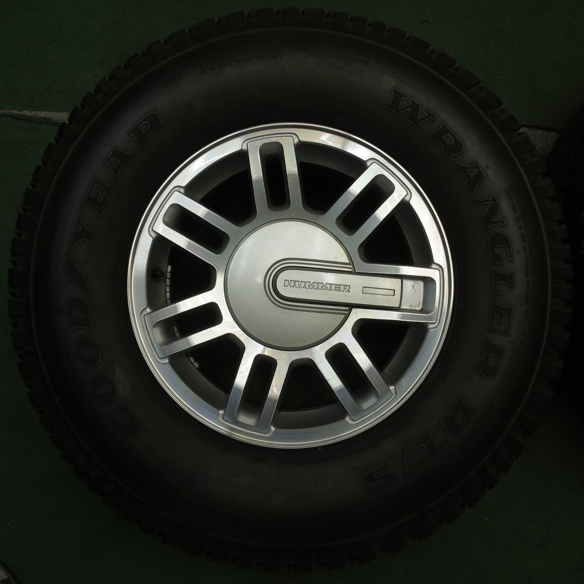 バリ溝!9.5分★ハマー H3 純正 265/75R16 グッドイヤー ラングラー RT/S 16インチ PCD139.7/6H★5083101NJノ
