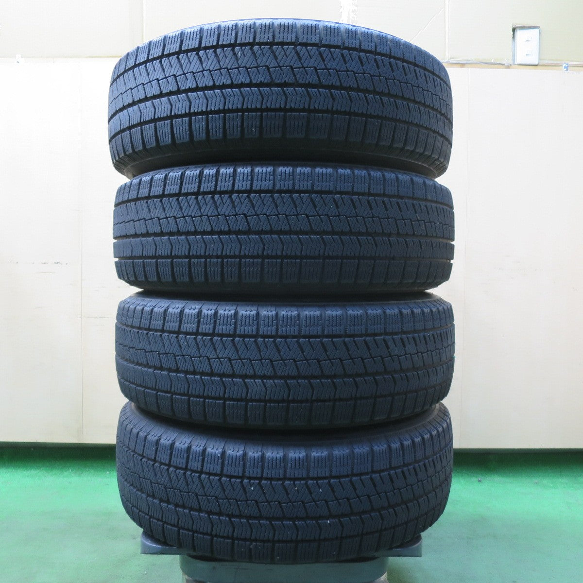 バリ溝!21年!キレイ!9分★スタッドレス 195/65R15 ブリヂストン ブリザック VRX2 GAVIL EUROPEAN 15インチ PCD114.3/5H★5050206イス