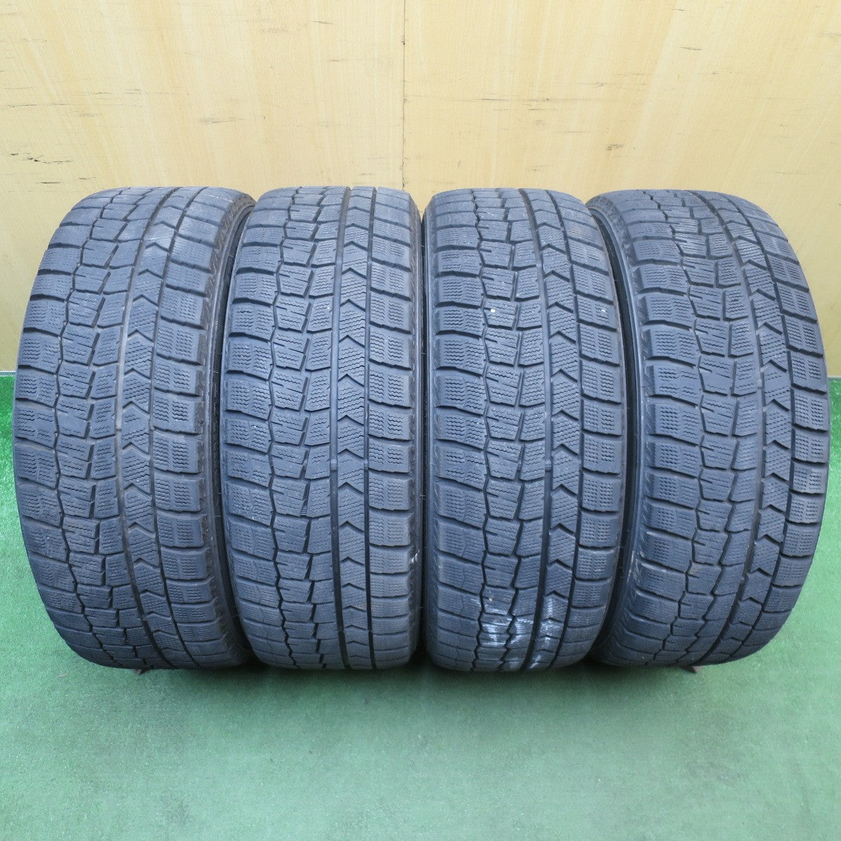 バリ溝!22年!9.5分★トヨタ ZN6 86 スバル BRZ 純正 215/45R17 スタッドレス ダンロップ ウインターマックス WM02 17インチ PCD100/5H★6042902NJス