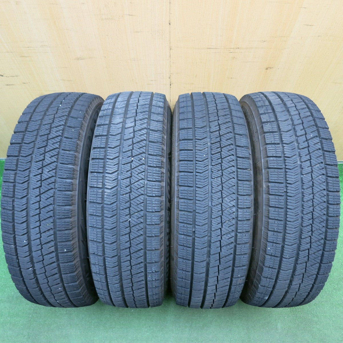 バリ溝!23年!9分★スタッドレス 185/70R14 ブリヂストン ブリザック VRX2 TOPRUN トップラン 14インチ PCD100/4H★6032804HAス