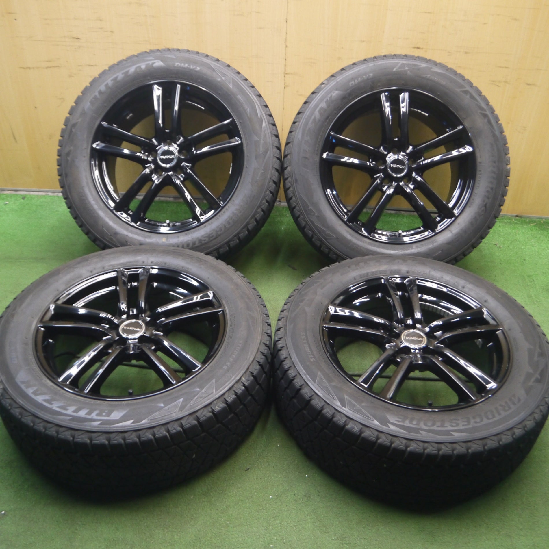 送料無料* キレイ☆レガシィ等 225/60R17 スタッドレス ブリヂストン 