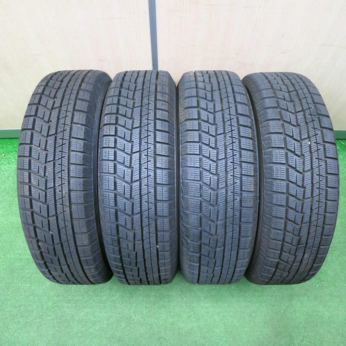 バリ溝!22年!キレイ!ほぼ10分★スタッドレス 165/65R14 ヨコハマ アイスガード iG60 SCHNEIDER MiD シュナイダー 軽自動車 ハスラー アトレー等 PCD100/4H★4122908NJス