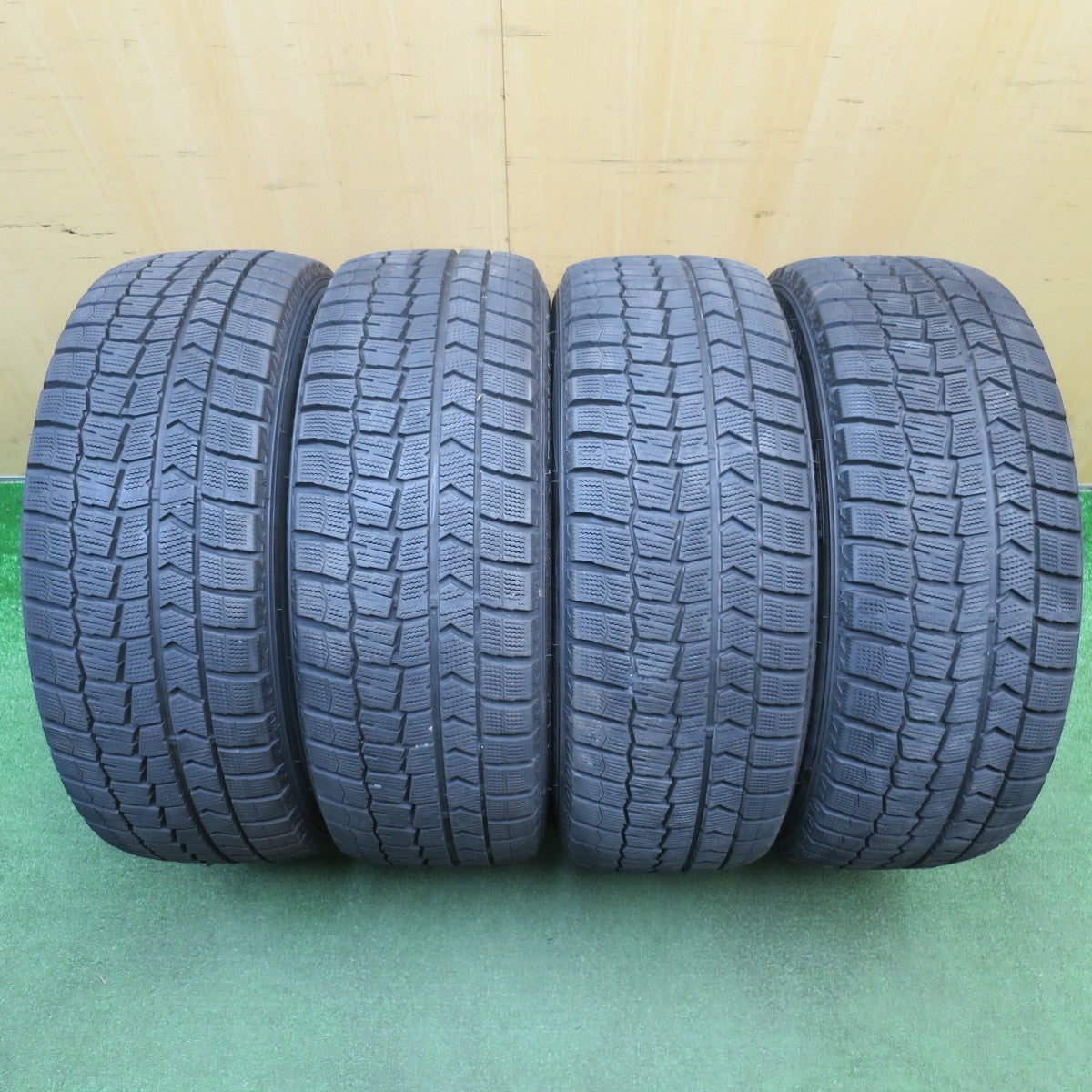 バリ溝!22年!キレイ!9分★トヨタ 210系 クラウン マジェスタ 純正 225/50R17 スタッドレス ダンロップ ウインターマックス WM02 17インチ PCD114.3/5H★6021010NJス