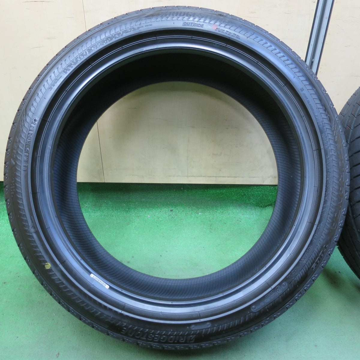 新車外し!25年★245/45R20 275/40R20 ブリヂストン トランザ T005 RFT ランフラット タイヤ 20インチ レクサス LS 等★5092402イノタ