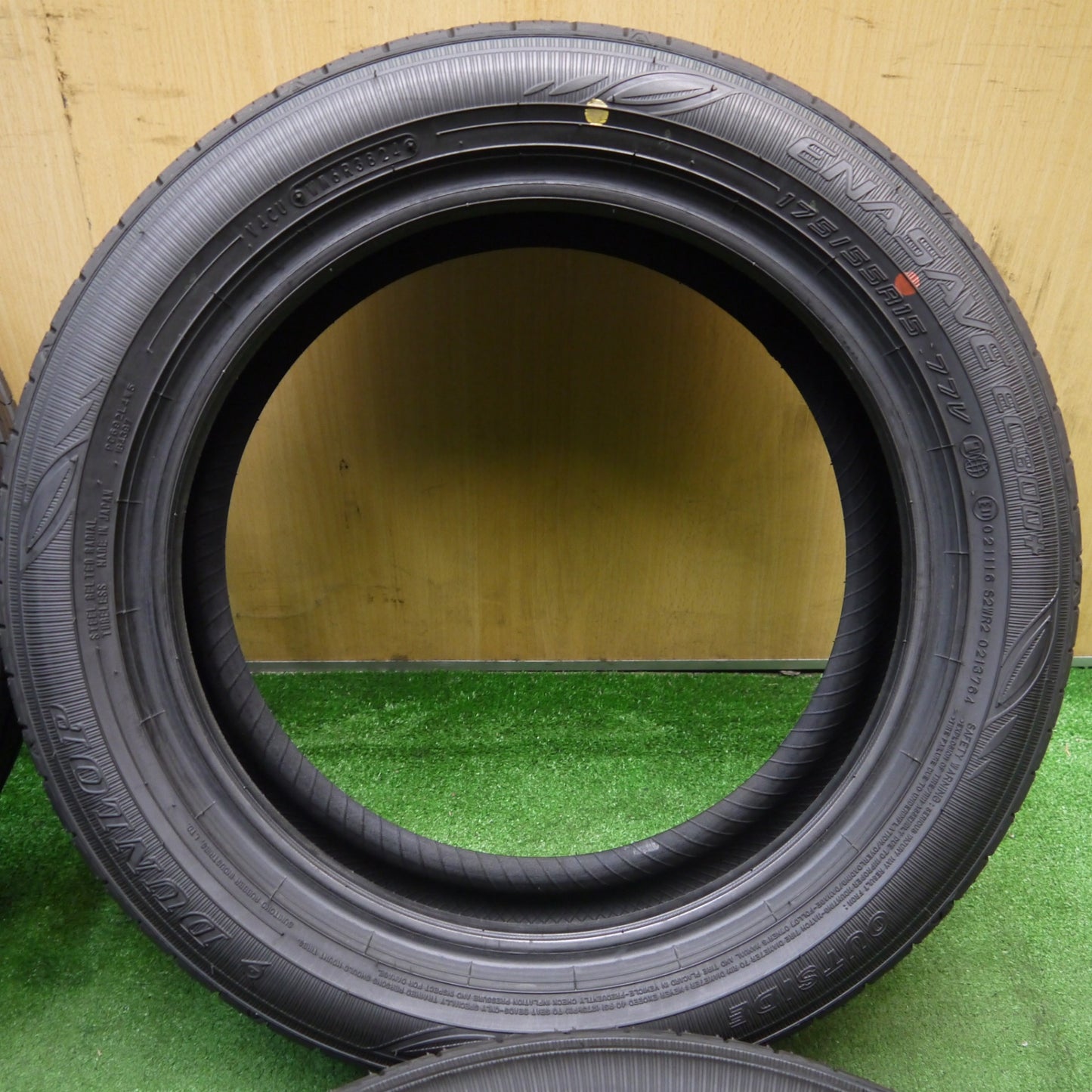 新車外し!24年★175/55R15 ダンロップ エナセーブ EC300+ タイヤ 15インチ タンク ルーミー トール 等★5062304KKノタ