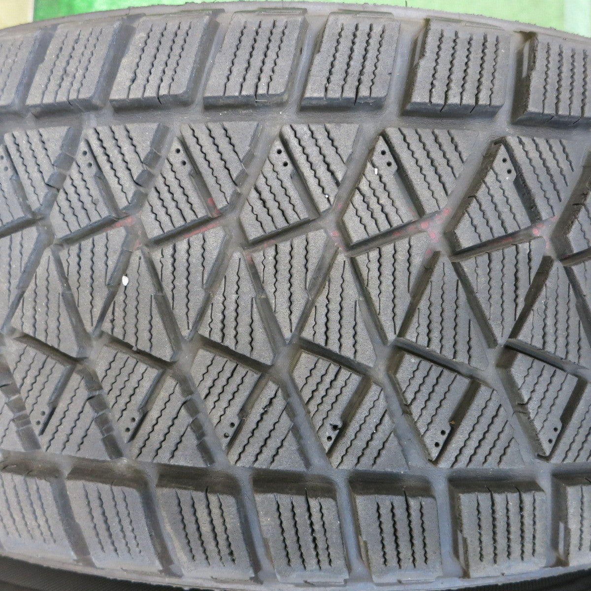 キレイ◎スタッドレス 225/65R17 ブリヂストン ブリザック DM-V2 ECO FORME SE-15 エコフォルム 17インチ PCD114.3/5H◎6101102HAス