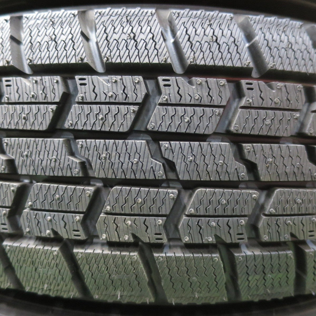 未使用!22年★スタッドレス 165/65R14 グッドイヤー アイスナビ7 ravrion RS01 ラブリオン 14インチ PCD100/4H★5011514イス
