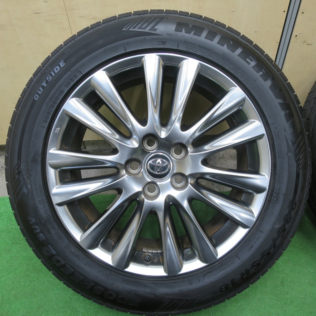 バリ溝!22年!キレイ!9分★トヨタ 60系 ハリアー プレミアム 純正 235/55R18 ミネルバ ECOSPEED2 SUV 18インチ PCD114.3/5H★5062301TTノ