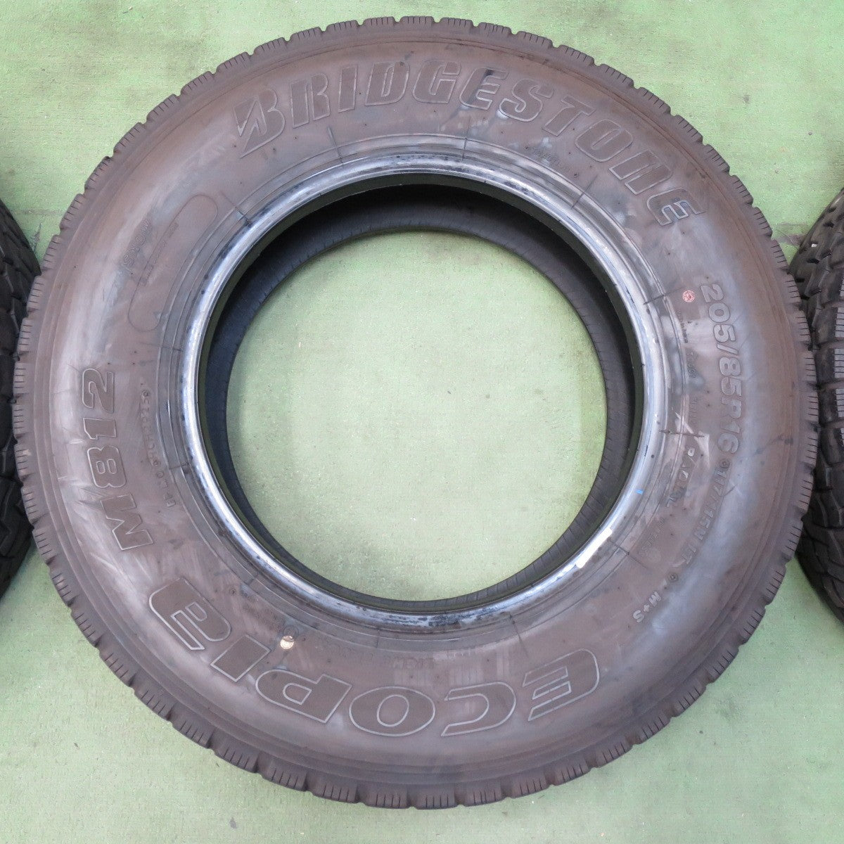 バリ溝!25年!8.5分!6本★トラック タイヤ 205/85R16 117/115N ブリヂストン エコピア M812 ミックス オールシーズン 16インチ★5101007イスタ