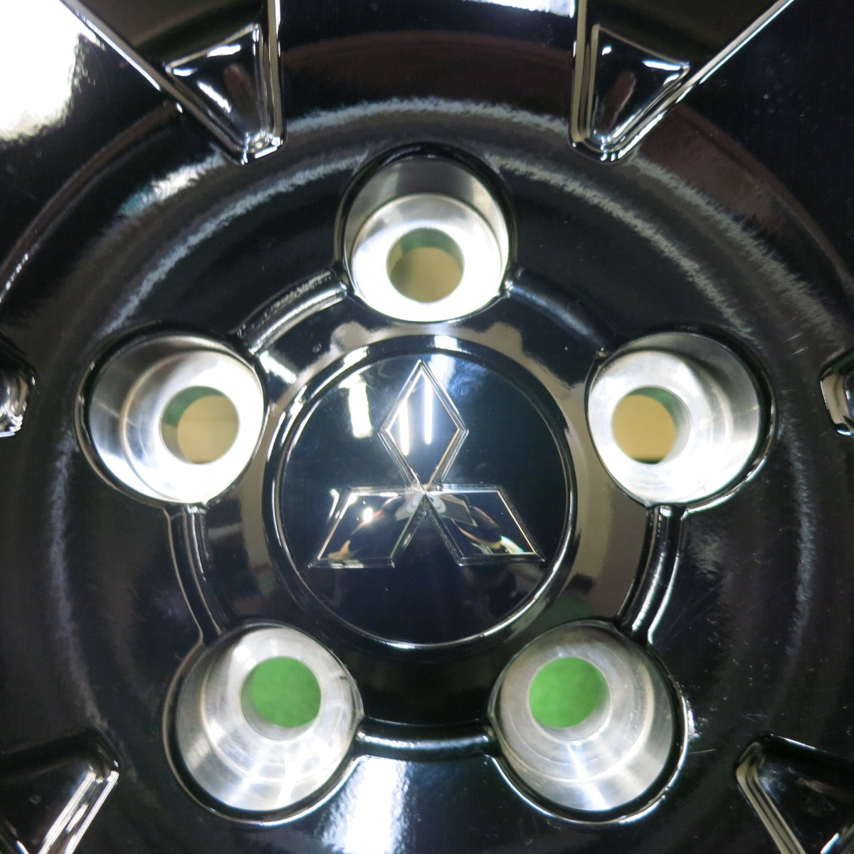 新車外し★三菱 デリカ D:5 シャモニー 純正 ENKEI ホイール 18インチ 18×7J D5 エンケイ PCD114.3/5H★5061108SYホ