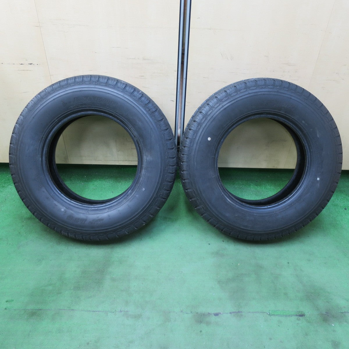 未使用!2本★トラック タイヤ 205/85R16 117/115L ダンロップ SPLT5 16インチ★5041602イノタ
