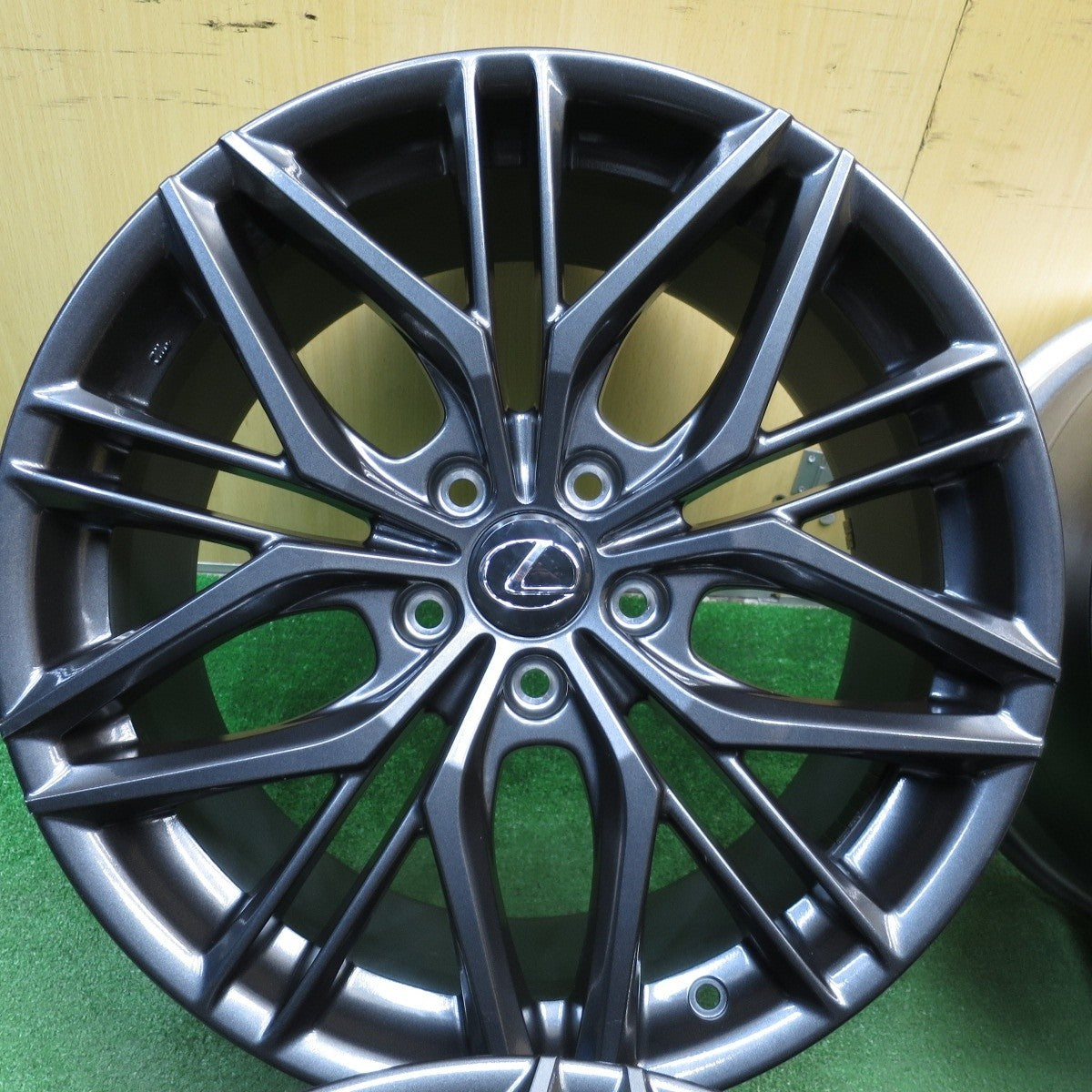 新車外し★レクサス IS Fスポーツ パフォーマンス 純正 ホイール 19インチ 19×8.5J 19×9.5J PCD114.3/5H★4101102NJホ