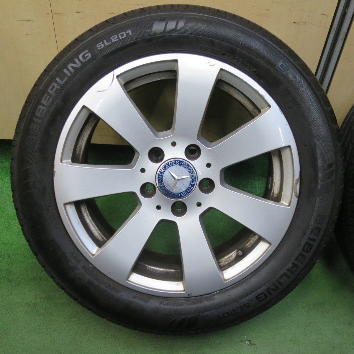 バリ溝!22年!8.5分★ベンツ Cクラス W204 純正 205/55R16 セイバーリング SL201 16インチ PCD114.3/5H★5092601TTノ