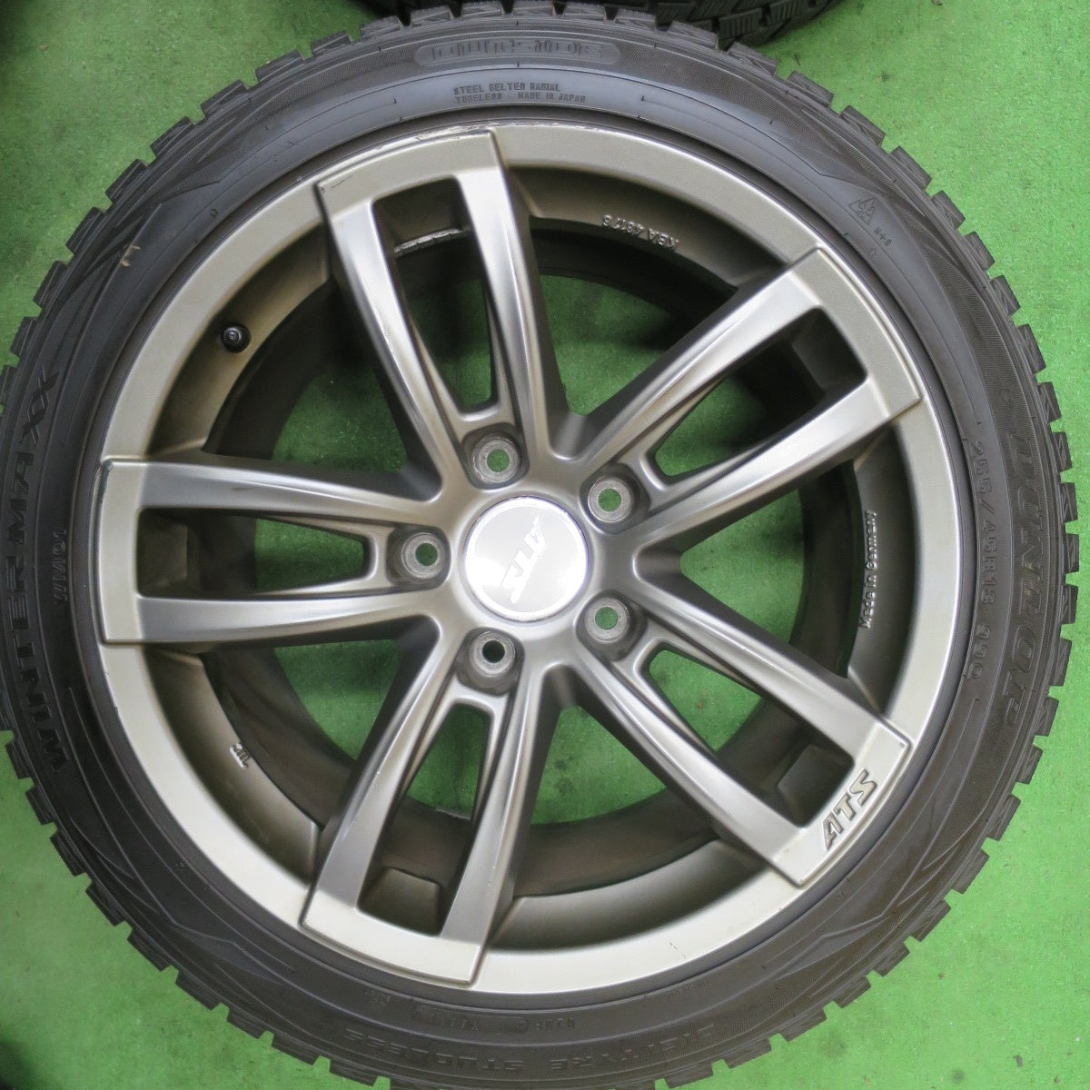 バリ溝!9.5分以上★ポルシェ 等 ATS 235/45R18 255/45R18 スタッドレス ダンロップ ウインターマックス WM01 18インチ PCD130/5H★5060503TTス
