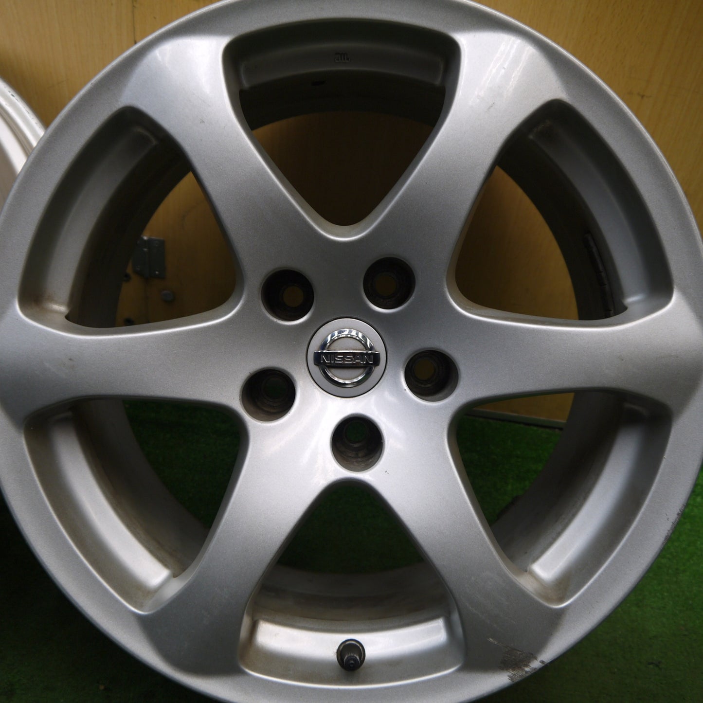 4本価格★日産 V35 スカイライン 純正 ホイール 17インチ 17×7.5JJ 17×8JJ PCD114.3/5H★5081206Hホ