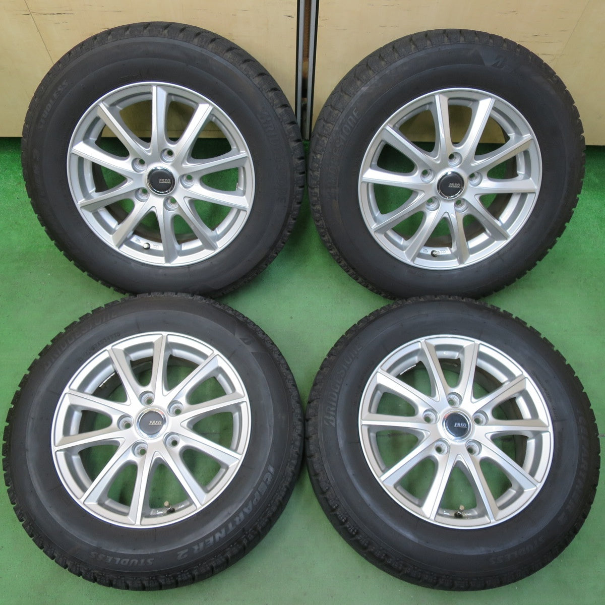 バリ溝!22年!キレイ!9.5分★スタッドレス 195/65R15 ブリヂストン アイスパートナー2 PREO プレオ 15インチ PCD114.3/5H★5042409イス