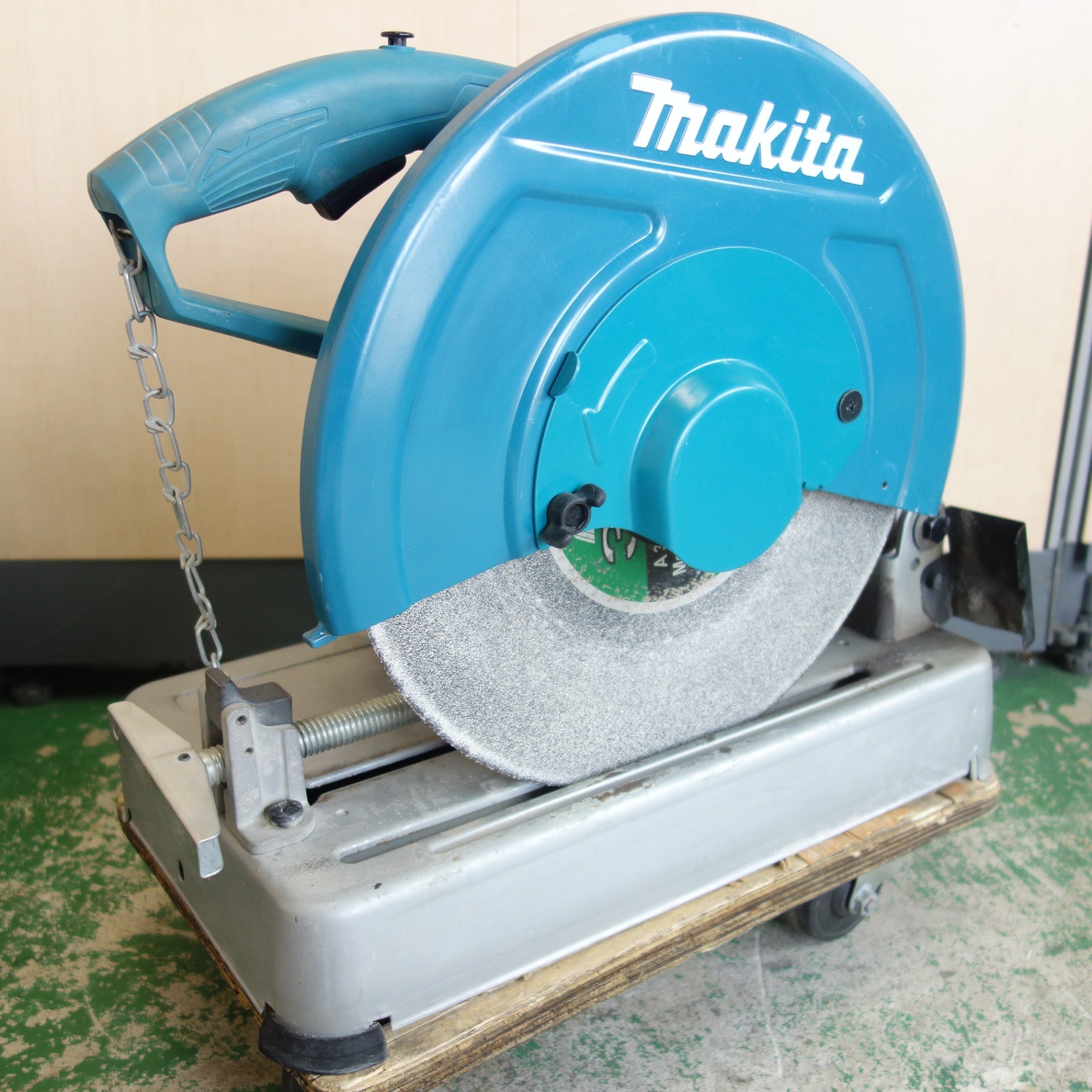 マキタ高速カッター 美品!! マキタ 355mm 高速切断機 砥石付 クイックバイス ガイド