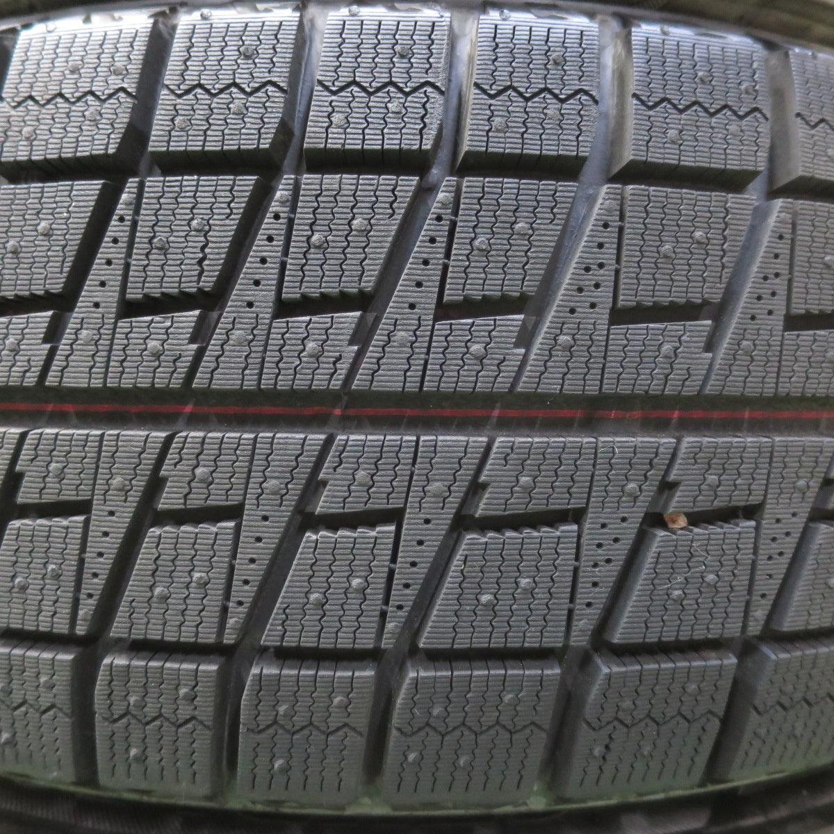 バリ溝!キレイ!ほぼ10分★プリウス 等 195/65R15 スタッドレス ブリヂストン ブリザック REVO2 SMACK ENKEI スマック エンケイ 15インチ PCD100/5H★5062005イス