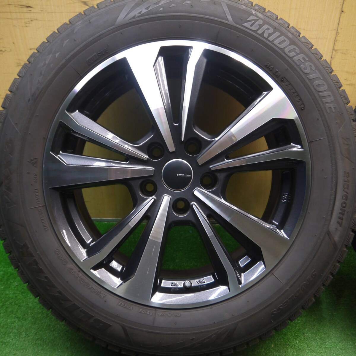 バリ溝!21年!9分★スタッドレス 215/60R17 ブリヂストン ブリザック VRX3 smartline スマートライン 17インチ PCD114.3/5H★5030413Hス