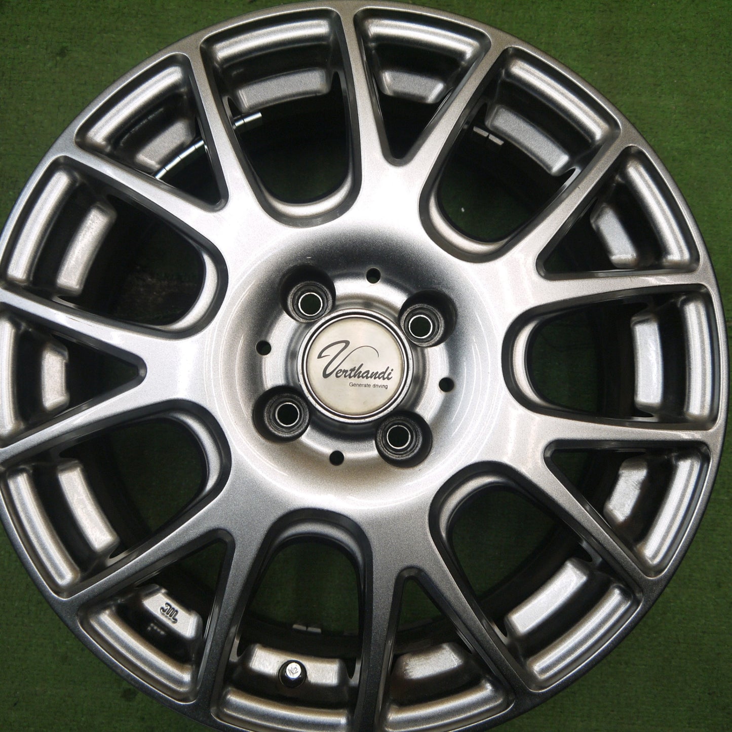 4本価格★Verthandi YH-M7V 16インチ ホイール 16×6.5J ヴェルサンディ ヴェルザンディ PCD100/4H★5061706Hホ