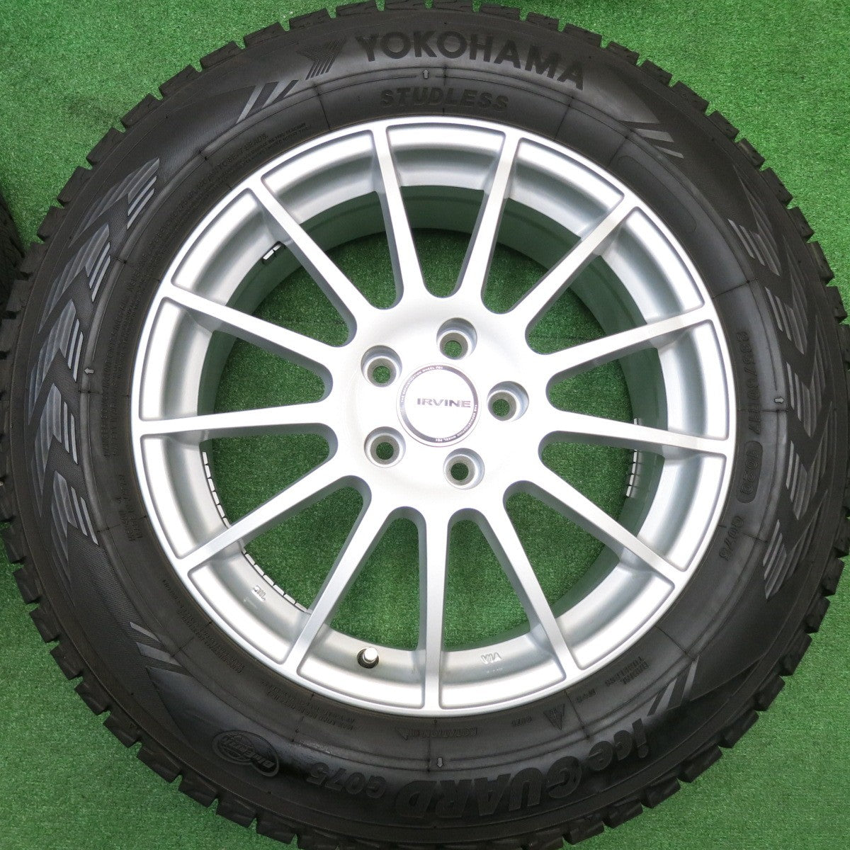 バリ溝!21年!9.5分★ボルボ 等 IRVINE F01 235/60R17 スタッドレス ヨコハマ アイスガード G075 17インチ アーヴィン PCD108/5H★5103011HAス