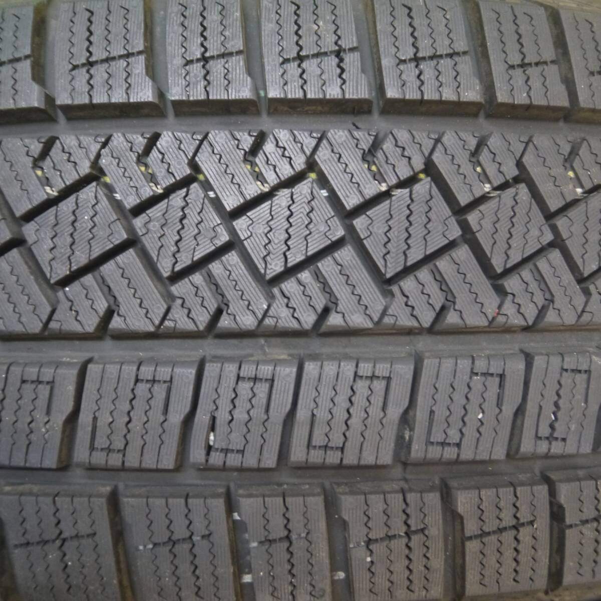 超バリ溝!23年!キレイ!ほぼ10分★スタッドレス 195/65R15 ピレリ アイスゼロ アシンメトリコ VAGGIO 15インチ PCD100 114.3/5H マルチ★4120208Hス