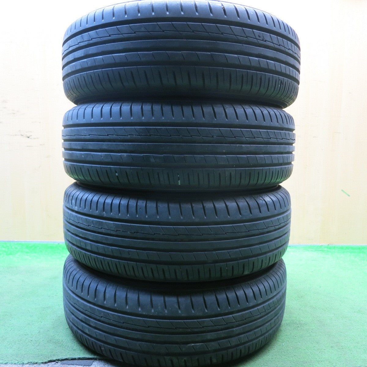バリ溝!キレイ!8.5分★マツダ デミオ 純正 185/65R15 ヨコハマ BluEarth-A 15インチ ブルーアース PCD100/4H★5062801HAノ