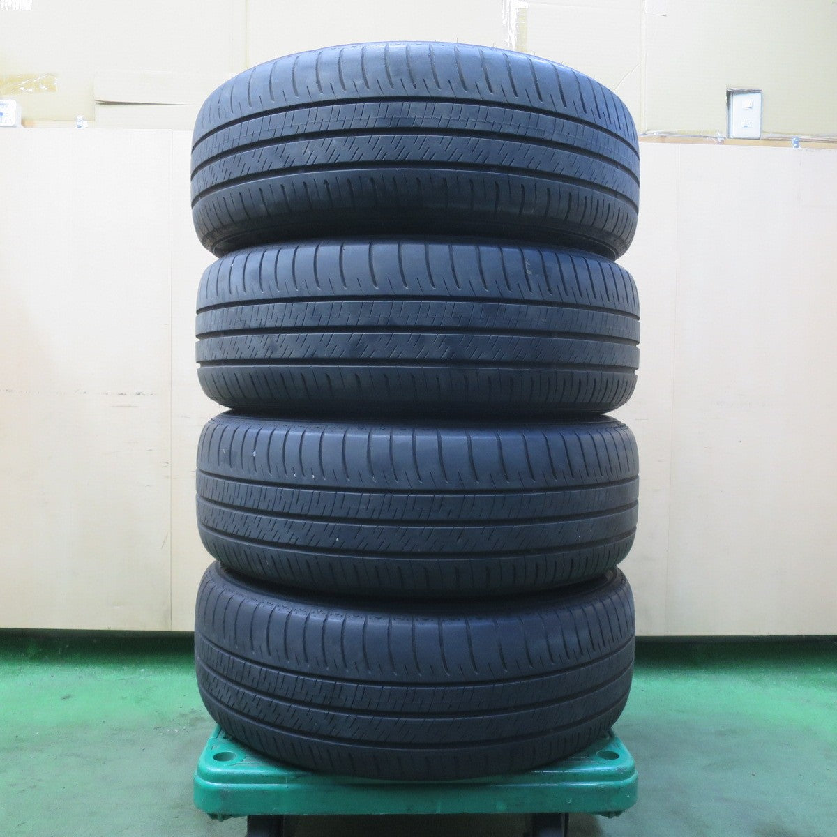 バリ溝!キレイ!8.5分★215/60R17 ダンロップ エナセーブ RV505 SEIN SS ザイン 17インチ PCD114.3/5H★6031602イノ