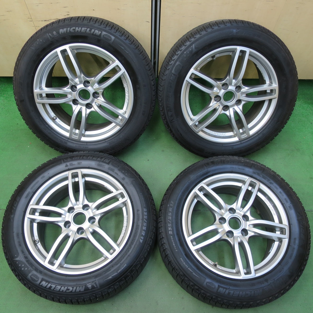 4本価格★ワーゲン 等 SPORTECHNIC 235/55R17 スタッドレス ミシュラン X-ICE XI3 スポーツテクニック 17インチ PCD112/5H★5070604イス