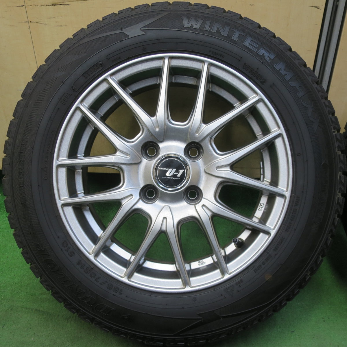 バリ溝!23年!キレイ!9.5分★スタッドレス 165/70R14 ダンロップ ウインターマックス WM02 DIOS U-1 PREMIUM LIGHT 14インチ PCD100/4H★5052903TTス