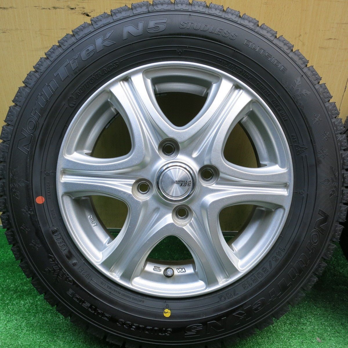 超バリ溝!24年!ほぼ10分★スタッドレス 145/80R13 オートバックス ノーストレック N5 SIBILLA NEXT XS-6 シビラ ネクスト 13インチ PCD100/4H★5121411HAス