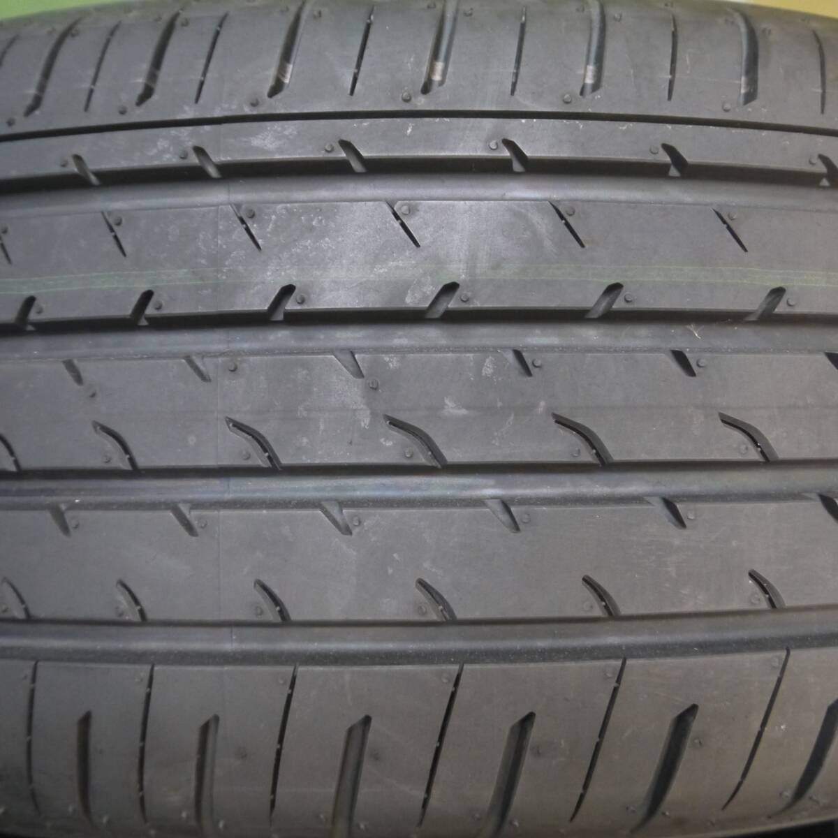 新車外し!23年★トヨタ 40系 アルファード 純正 ENKEI 225/60R18 ヨコハマ アドバン V03 エンケイ PCD120/5H★4031505Hノ