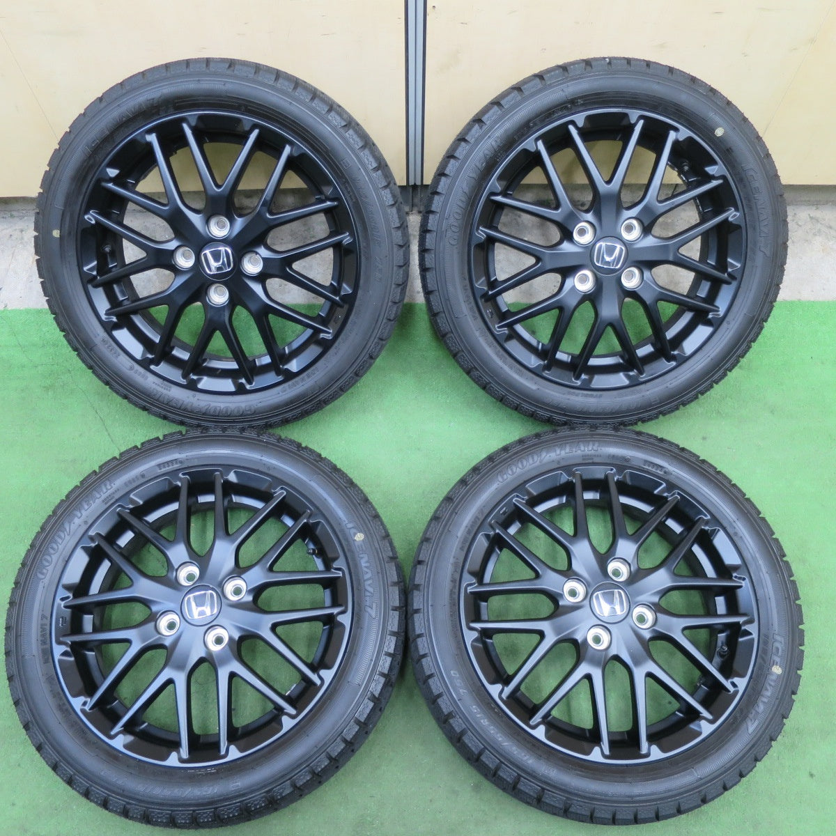 ① 15インチ 4H PCD100 165/55R15 タイヤ付 4本 15インチ 4H PCD100 L024 ELEMENT 新品!軽カーメッシュ15インチが入荷しました!|グーネットピット ① 15インチ 4H PCD100 165/55R15 タイヤ付 4本 15インチ 4H PCD100 L024 ELEMENT 新品!軽カーメッシュ15インチが入荷しました!|グーネットピット